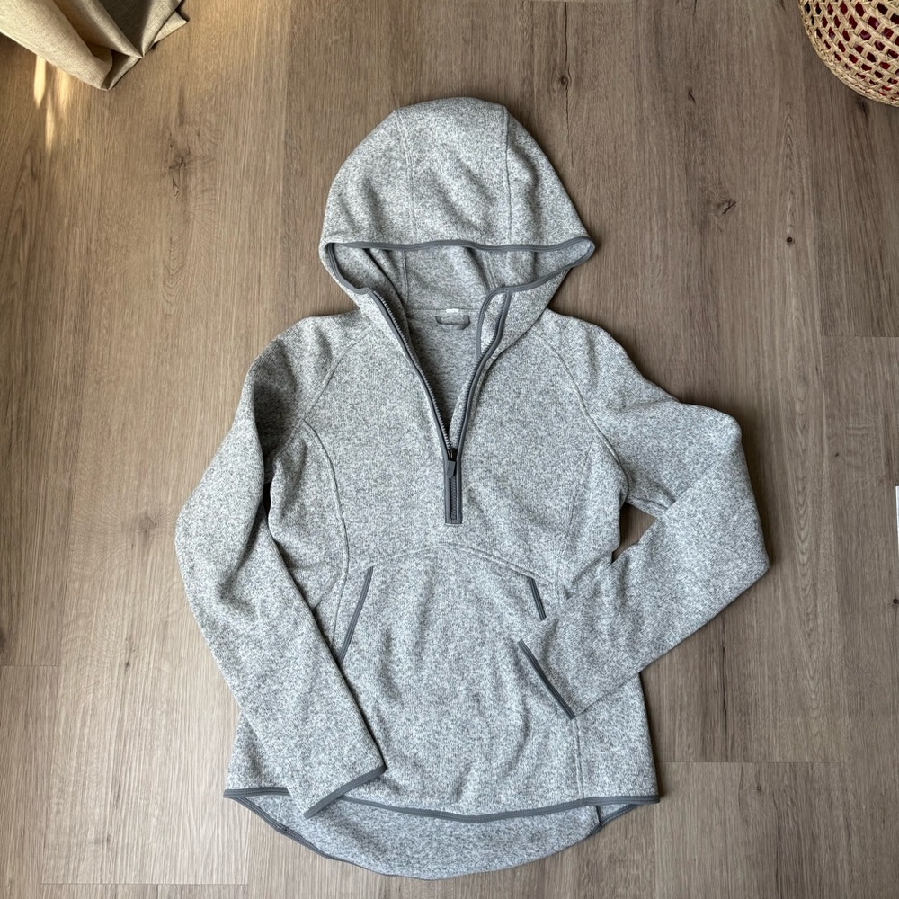 Lululemon Fleece half zip pull over